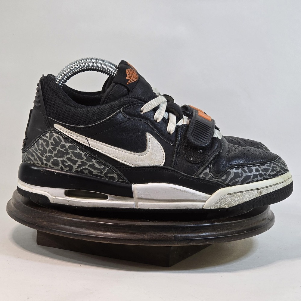 Nike‎ Air Jordan Legacy 312 Low Shoes Youth Size 5.5Y Elephant Print CD9054-018